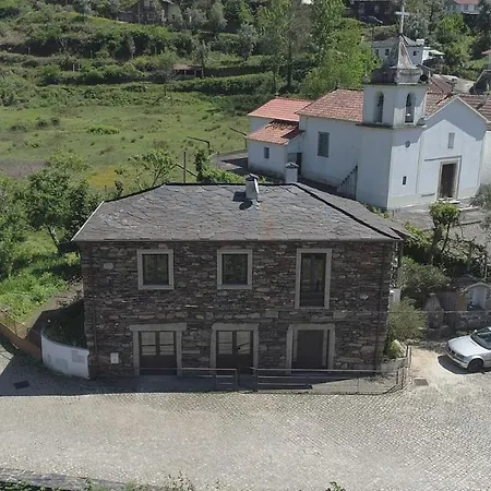 Casa Do Adro-passadicos Do Paiva Vila *