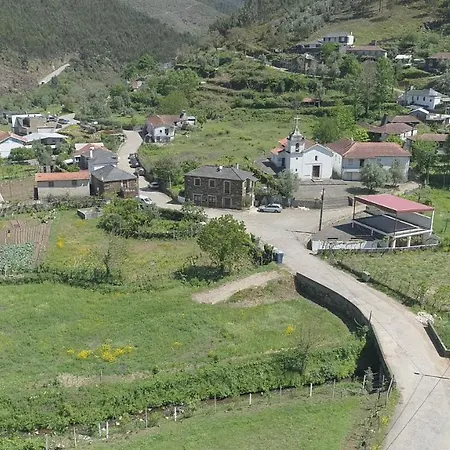 Casa Do Adro-passadiços Do Paiva
